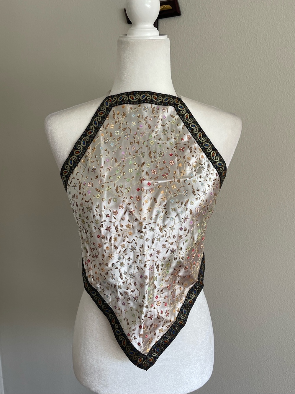 Silk-Look Metallic Floral Halter Scarf Top - Ivory